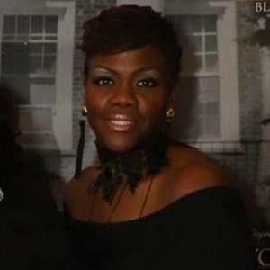 Meet your Posher, Shauna